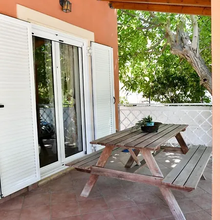 Casa Con Alberi Сasa de vacaciones *