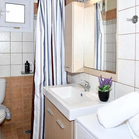 Casa Con Alberi Dom wakacyjny Palaiochori (Kerkyra)